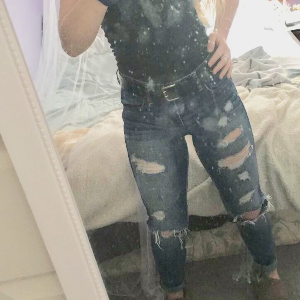 American Eagle skinny jeans